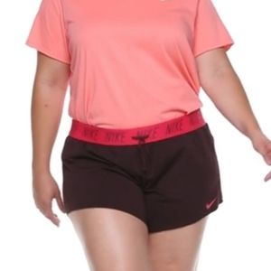 NIKE WOMEN'S TRAINING SHORT M